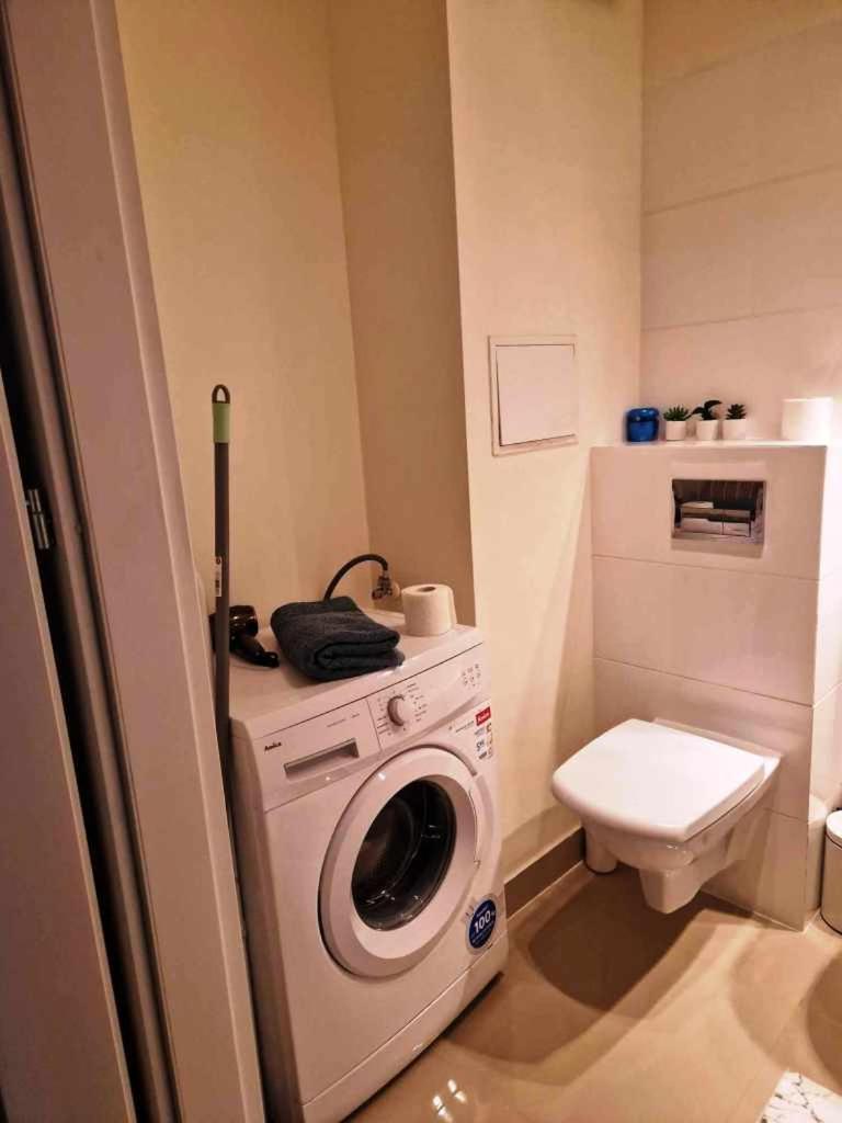 Great Apart Kabaty Warsaw Luaran gambar